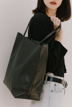 Load image into Gallery viewer, The Tote
